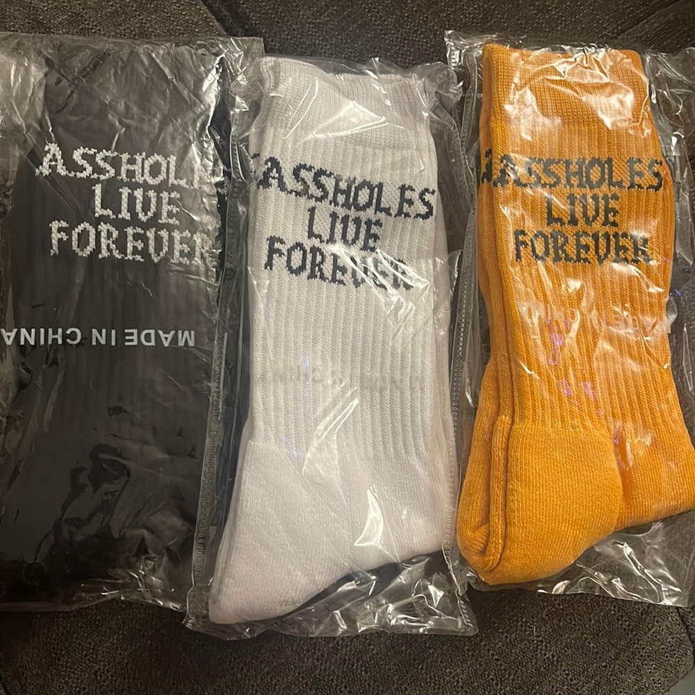 Assholes love forever socks